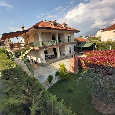 Villa Cerpja Kamez Εξωτερικό φωτογραφία