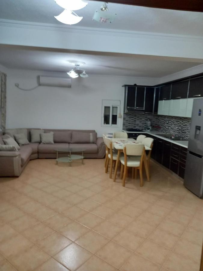 Villa Cerpja Kamez Εξωτερικό φωτογραφία