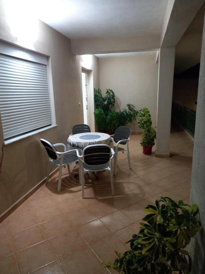 Villa Cerpja Kamez Εξωτερικό φωτογραφία