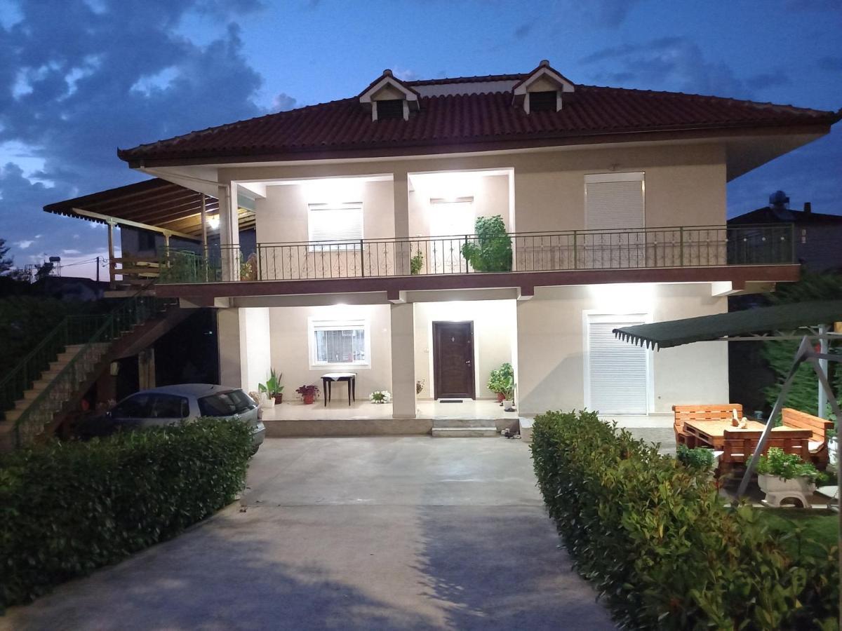 Villa Cerpja Kamez Εξωτερικό φωτογραφία